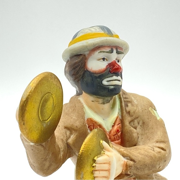 Clown Figurine FLAMBRO Emmett Kelly Jr. Collectibles Vintage Porcelain Marked - Picture 2 of 9